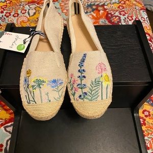 Floral espadrilles